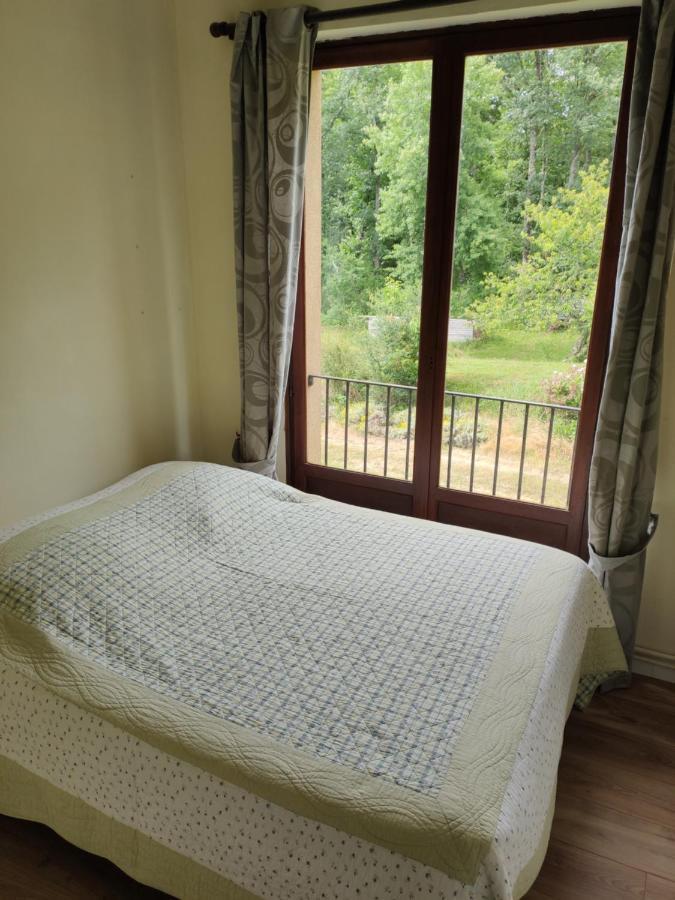 Bed and Breakfast La Jonquiere Bouloire Habitación foto